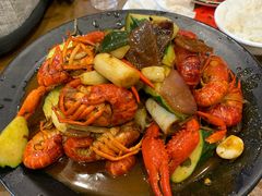 -老鄞江清水龙虾•赵赵家(江北店)