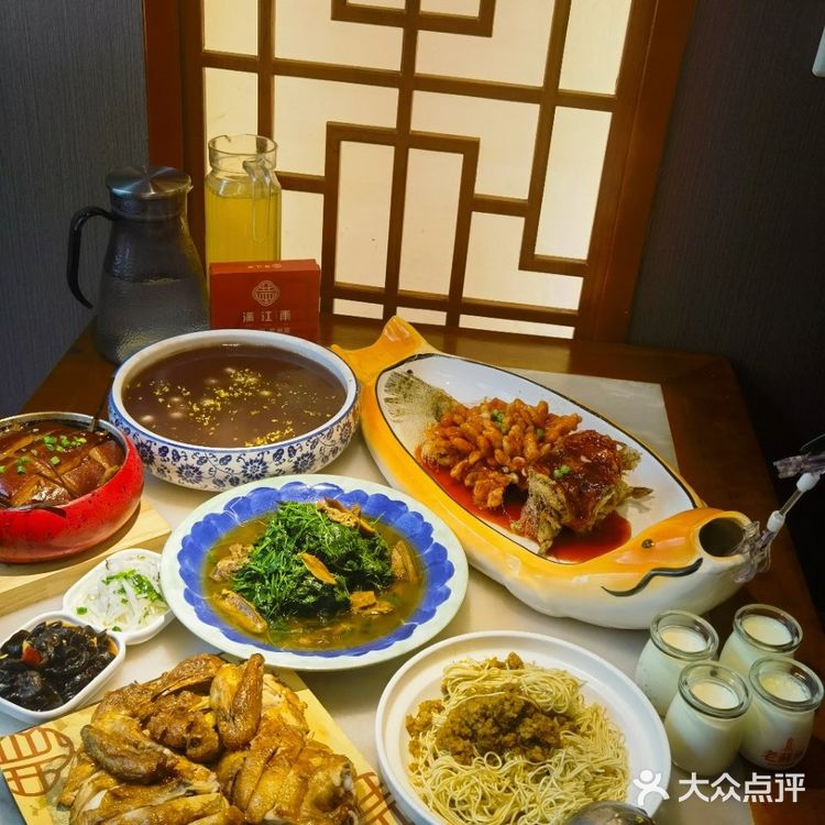 不愧是本地人安利的苏帮菜️  在拙政园附近