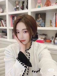-时尚殿堂明星门店