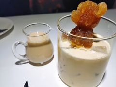 布朗熊冷萃咖啡牛乳饮-秀儿家の小确幸花园西餐厅