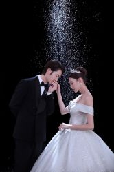 点击看大图 -全城热恋璀璨婚纱摄影
