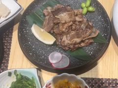 -久居·炭火烤肉(景辰大厦店)