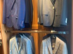 -宇翔服饰(双井桥东首城国际店)