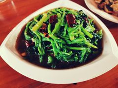 -俺家菜馆(百里峡店)