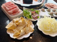 -三江两海老火锅(北京首店)
