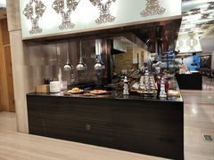-圣丰索菲特·2 On 988 Café 自助餐厅