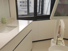 -登特口腔医院(鼓楼东街口店)