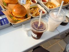 -小意思咖啡店(草桥店)