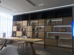 -海豚湾高端月子会所(黄浦店)