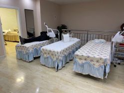 -苗方清颜专业祛痘