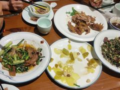 -房县土本味土鸡汤特色餐厅(沌口店)