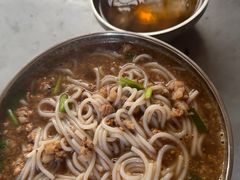 -正宗杨记普洱酸醋米线(总店)