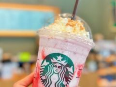 草莓轻乳酪星冰乐-星巴克(珠海摩尔百货店)