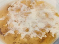 桃胶皂角米炖雪燕-雲物·云南小馆(好悦天地店)