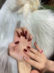 -潮店·虞妃妮轻奢美甲美睫馆