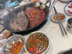 -憨铁匠老火锅(龙岗万科里店)