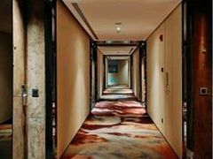 -广州天河希尔顿酒店