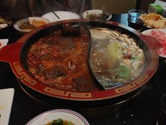 -三江两海老火锅(北京首店)