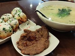 -东泰祥生煎馆(陕西南路店)