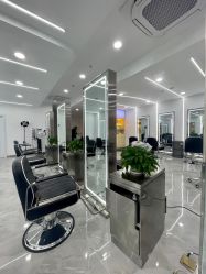 -Coo Hair salon