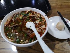 -陇上全荟兰州传统牛肉面(延吉路店)