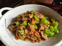 -蔼若春.传承三十年云南菜(金碧公园店)