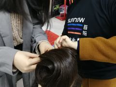 -首脑美容美发化妆美甲培训学校(龙岗校区)