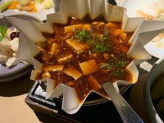 -穹六人间 people 6(岳阳路店)