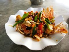 -亚龙湾8号(丁村万人海鲜广场店)