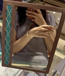 -周生生Chow Sang Sang(新世界店)