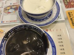 -广信牛奶甜品世家(台东店)
