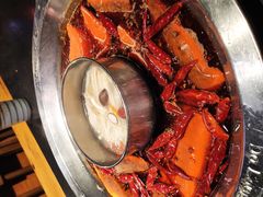 菌骨汤鸳鸯锅-大龙燚火锅(五一广场店)
