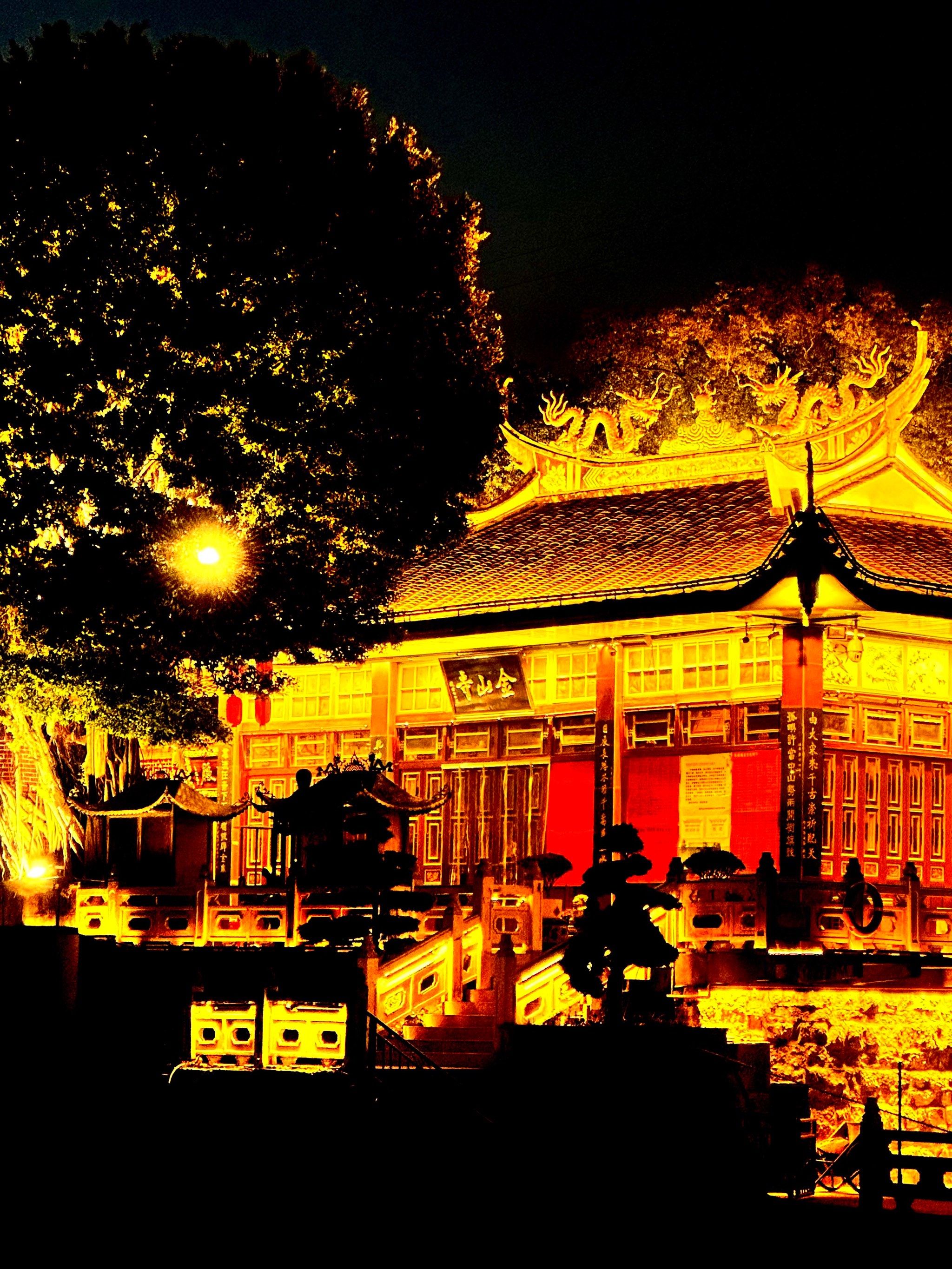 金山寺,可以在日落时发呆的地方