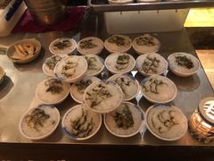 -雍和会海鲜姿造自助(湖东路店)