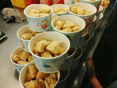 -六合夜市