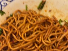 -梅溪·小伙子干挑面(安吉总店)