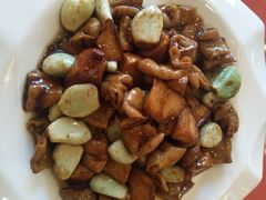 腊八蒜烧肥肠-北京小肠陈饭庄(方庄店)