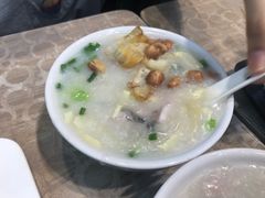 -银记肠粉店(新港西路店)