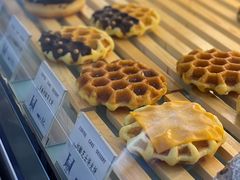 -禾沐·轻食·面包·咖啡