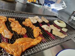 -马路牙子地桌烤肉(工体店)