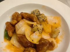 鲜果咕噜肉-厦门朗豪酒店 · 明阁中餐厅