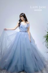 -Lady  Jane高端婚纱礼服馆