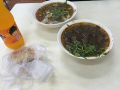 -春雨羊汤店(广开四马路总店)