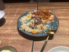 -耶里夏丽·丝路新疆菜·清真食品(徐汇南丹东路臻选店)