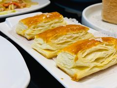 榴莲酥-高第街56号港式餐厅·精选(世茂广场宽厚里大明湖店)
