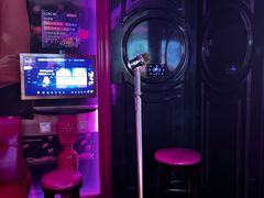 -UK派对KTV(日月广场店)