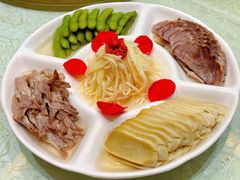 -山明水秀大饭店