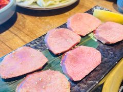-炼火烤肉店