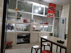 大堂-咱家王新国把子肉(县东巷店)