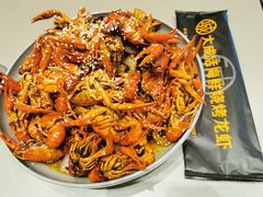 网红油爆龙虾-大成活海鲜烧烤龙虾(静安大融城店)